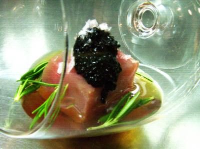 20070706181348-lomo-atun0461.jpg